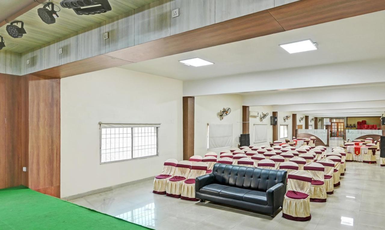 Treebo Trend Paradise Convention Rasulgarh Bhubaneswar Esterno foto
